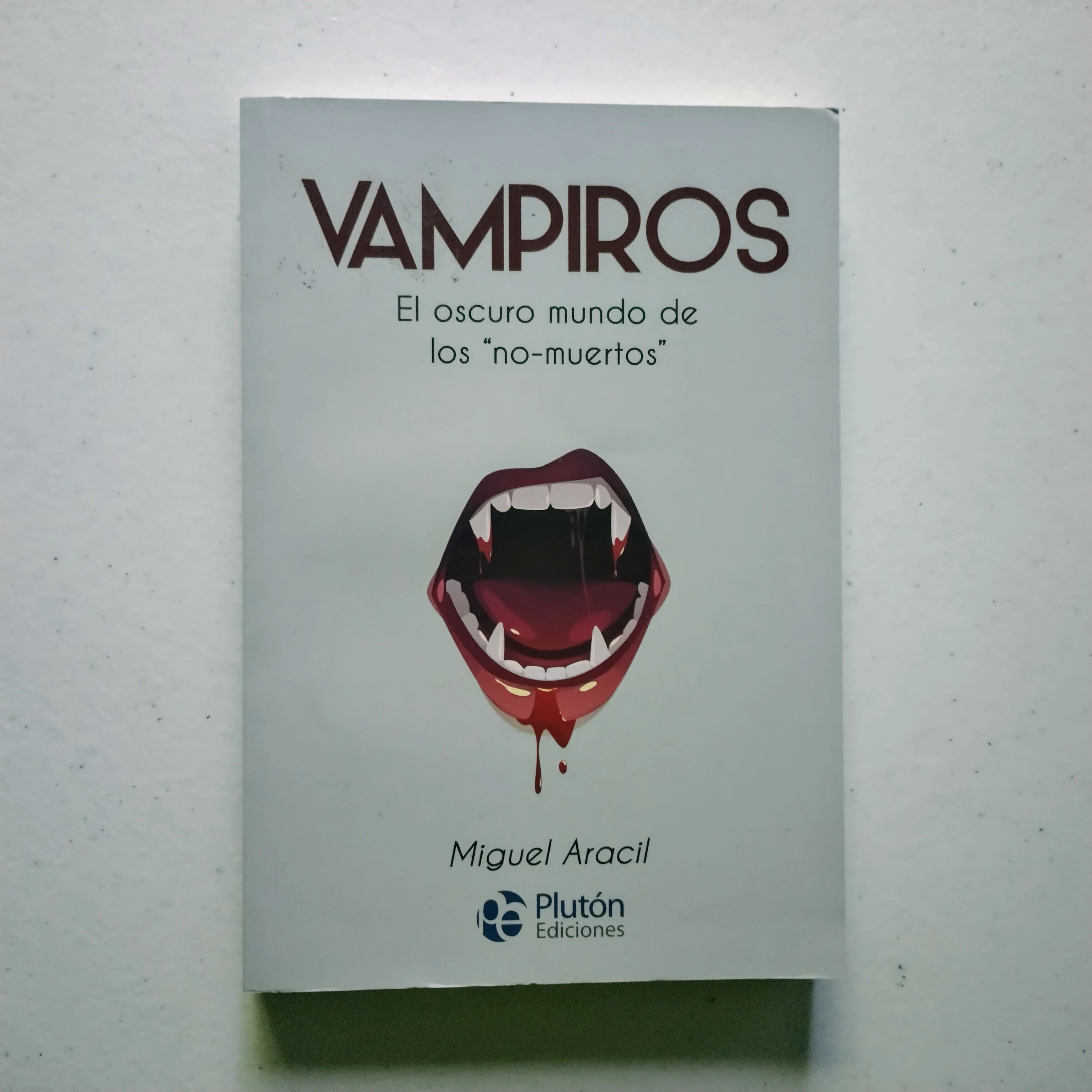 Vampiros, Miguel Aracio, nuevo 