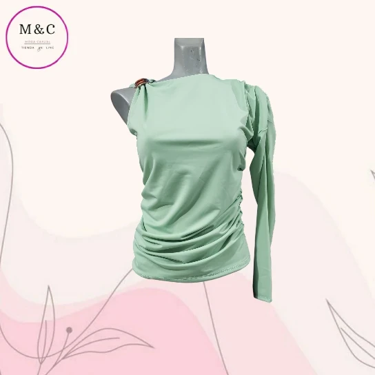 Blusa Talla- Mediana una sola manga 