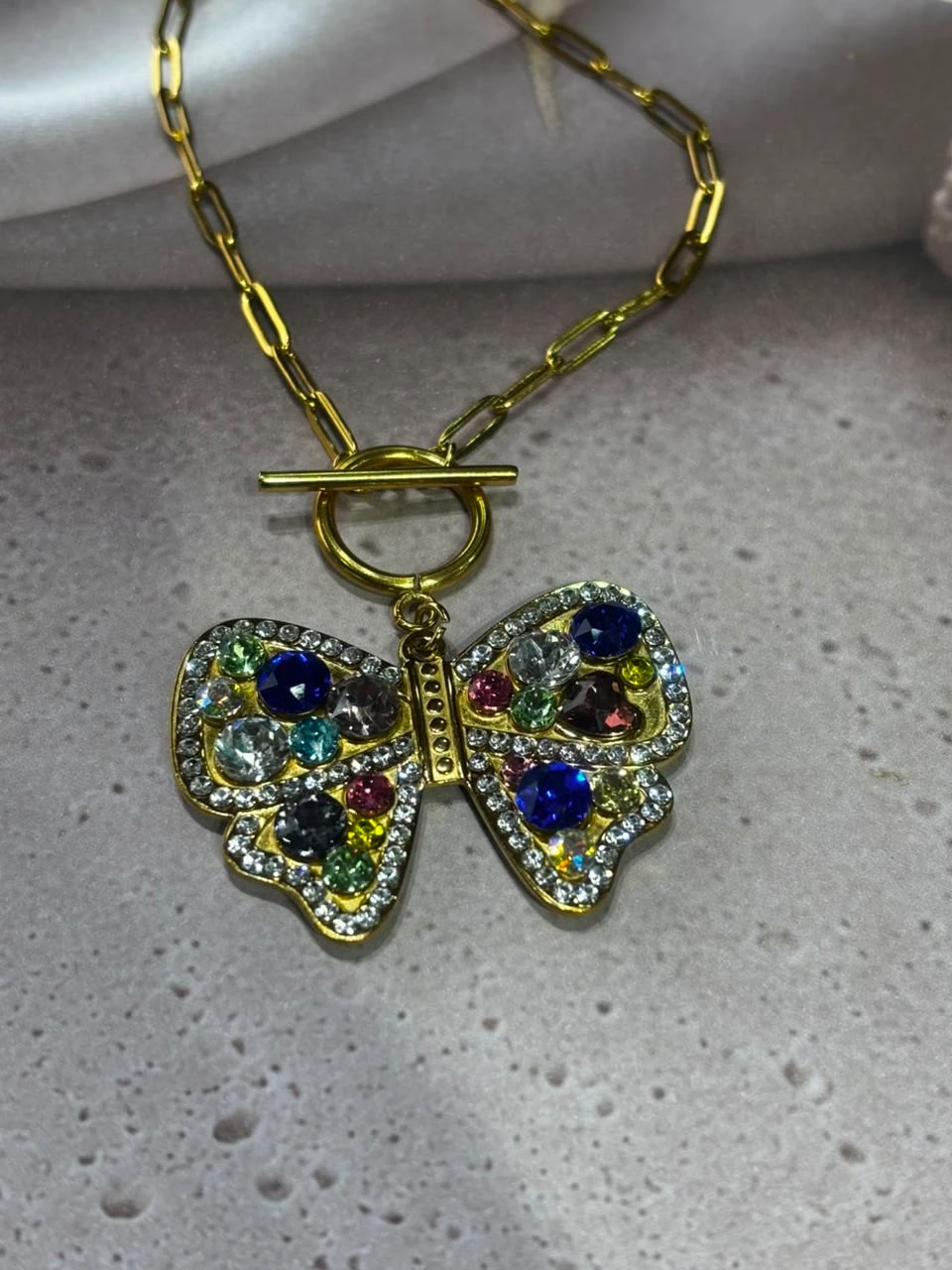 collar maxi mariposa acero con enchape 
