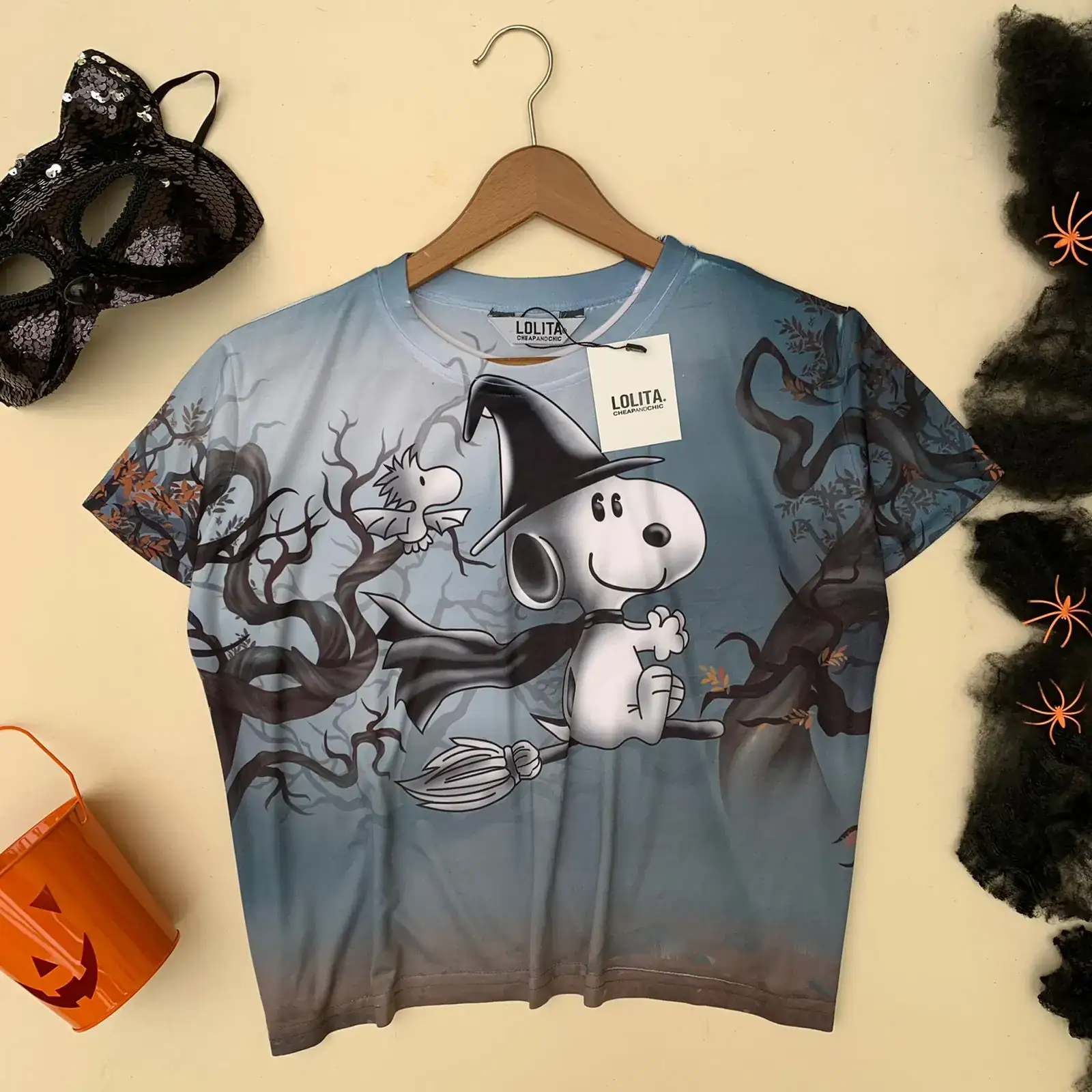 CROPTOP SNOOPY BRUJA