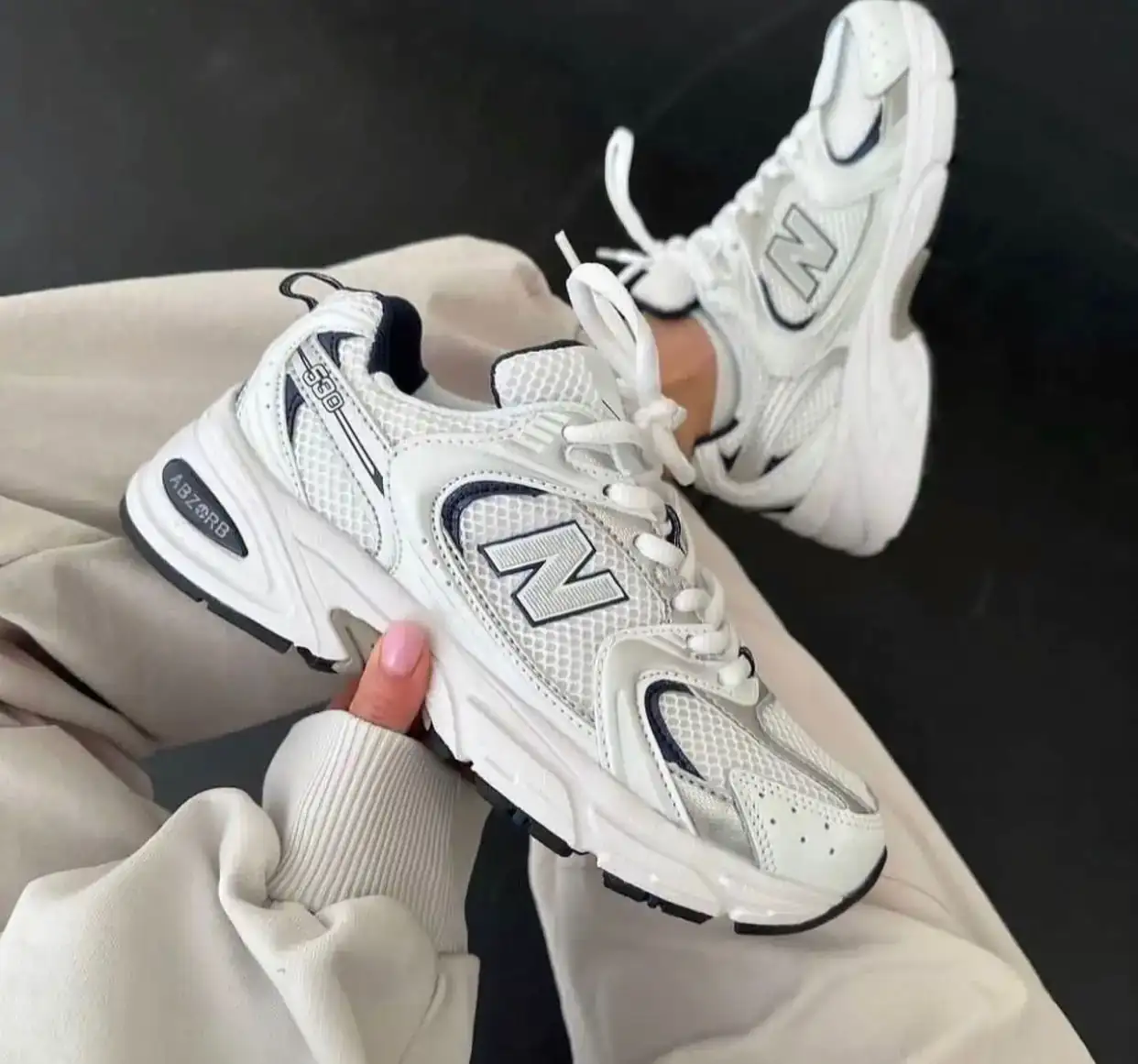 NEW BALANCE 530 3