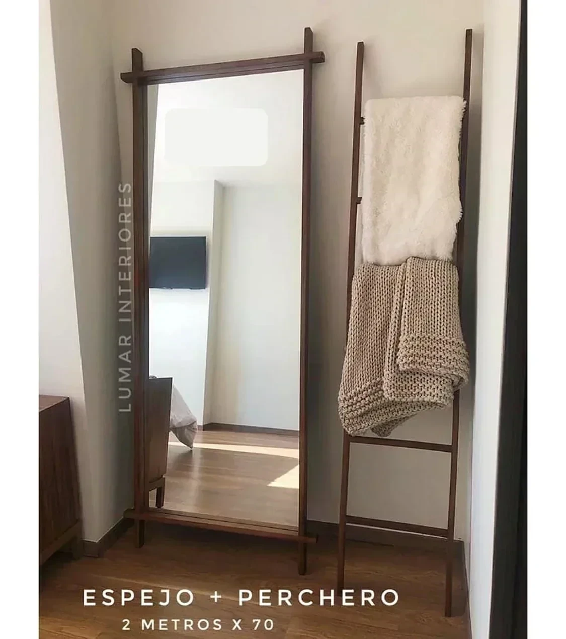Espejo RUBI TONO NOGAL CON PERCHERO (Escalera) 3