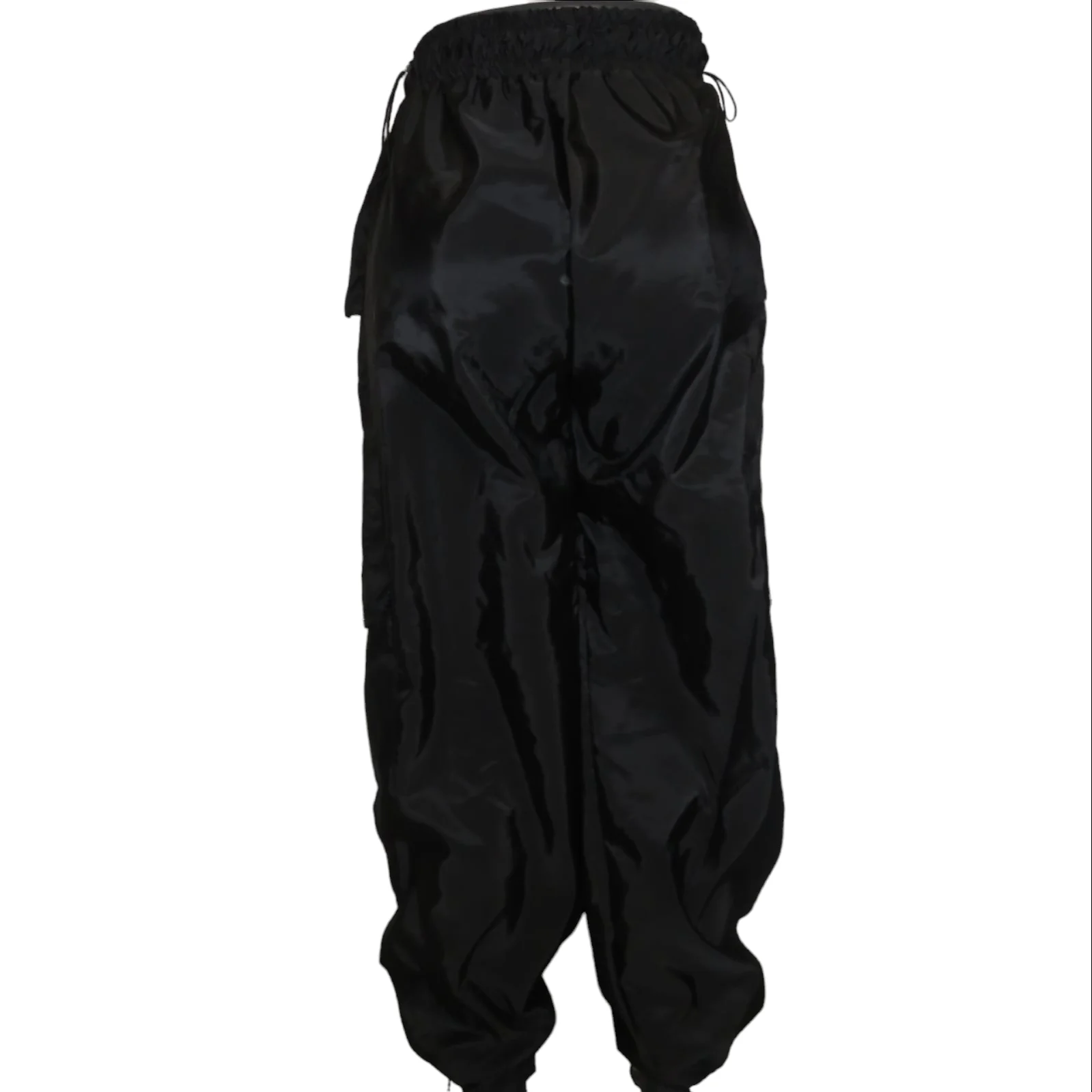 Pants rompevientos negro 2