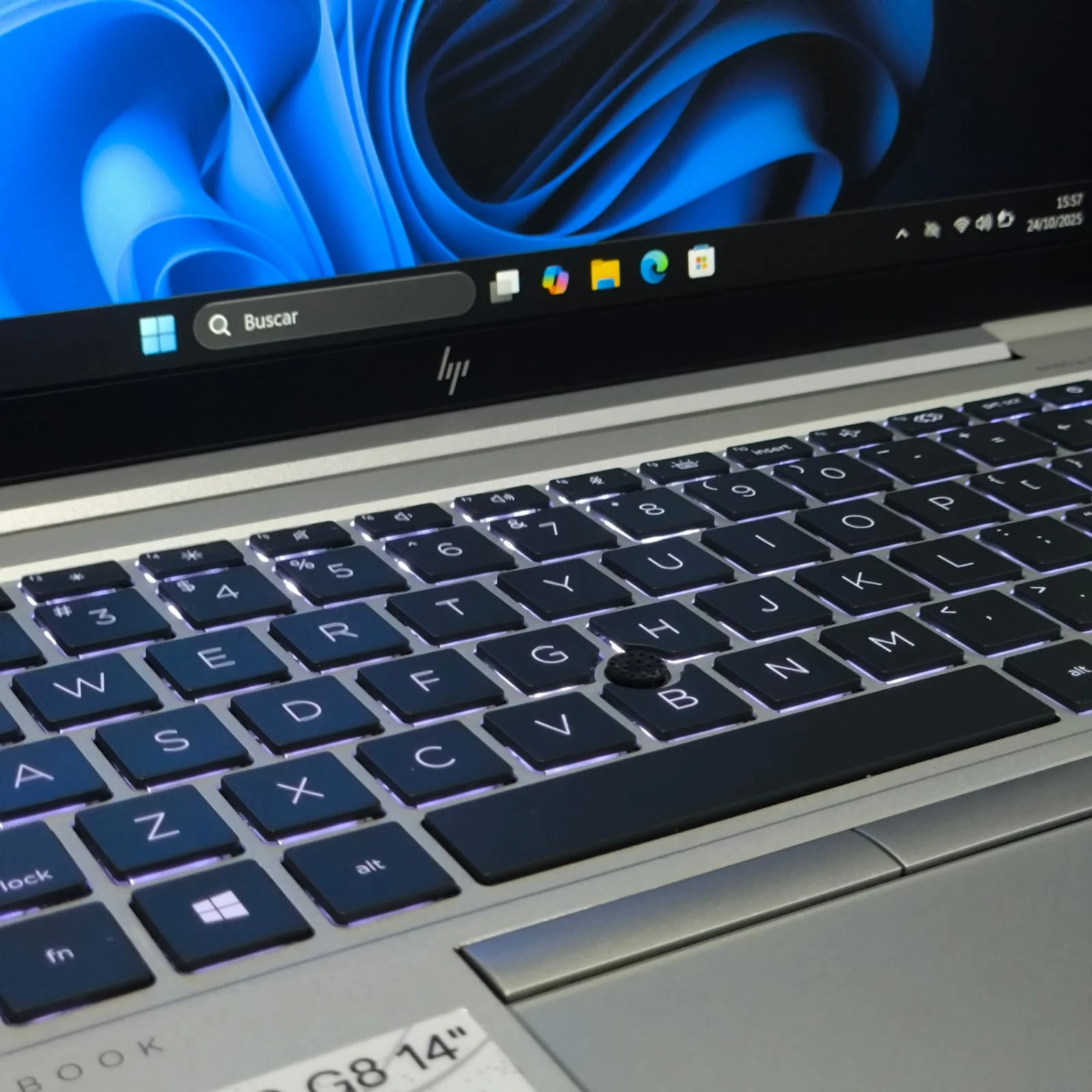 HP ELITEBOOK 840 G8 i5 1145G7 24/256gb 3