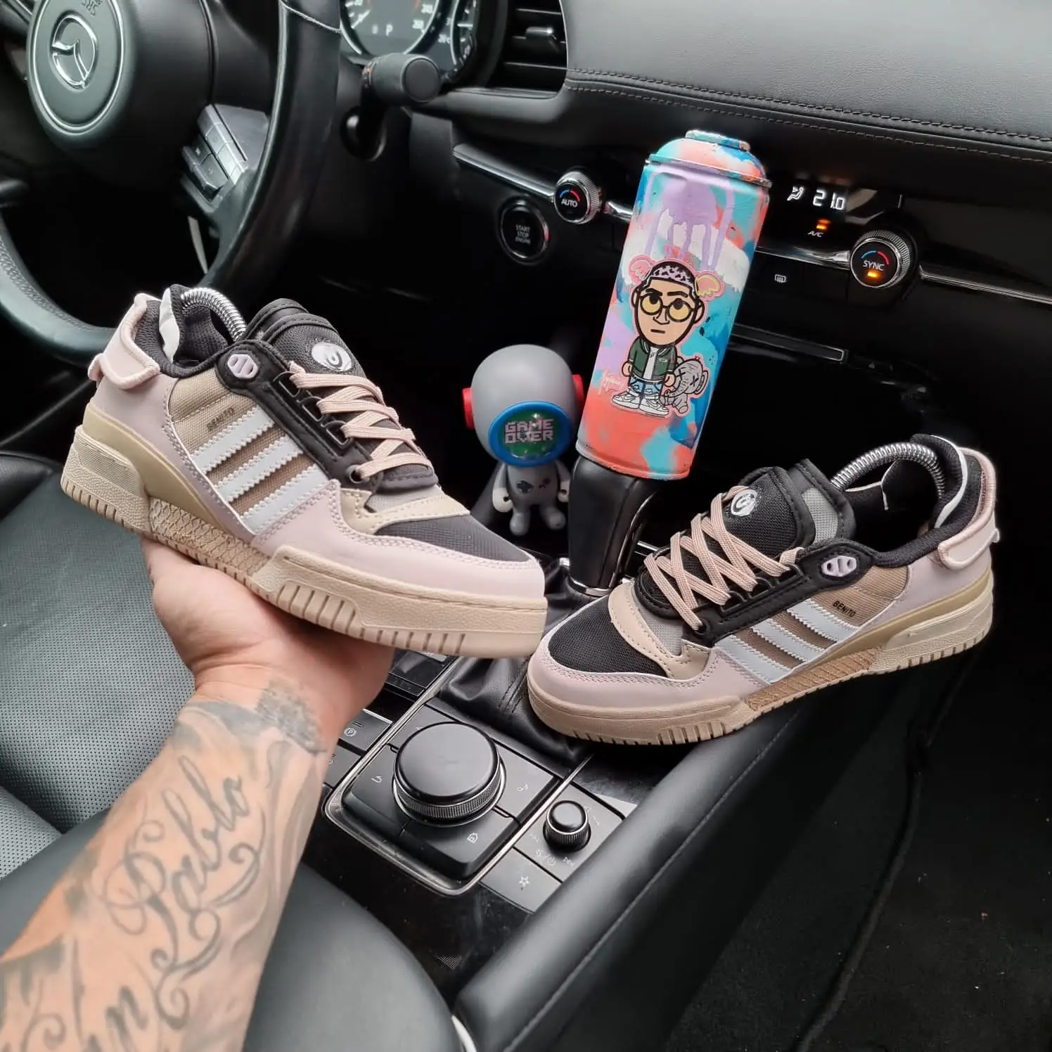 ADIDAS BAD BUNY D Y C 4