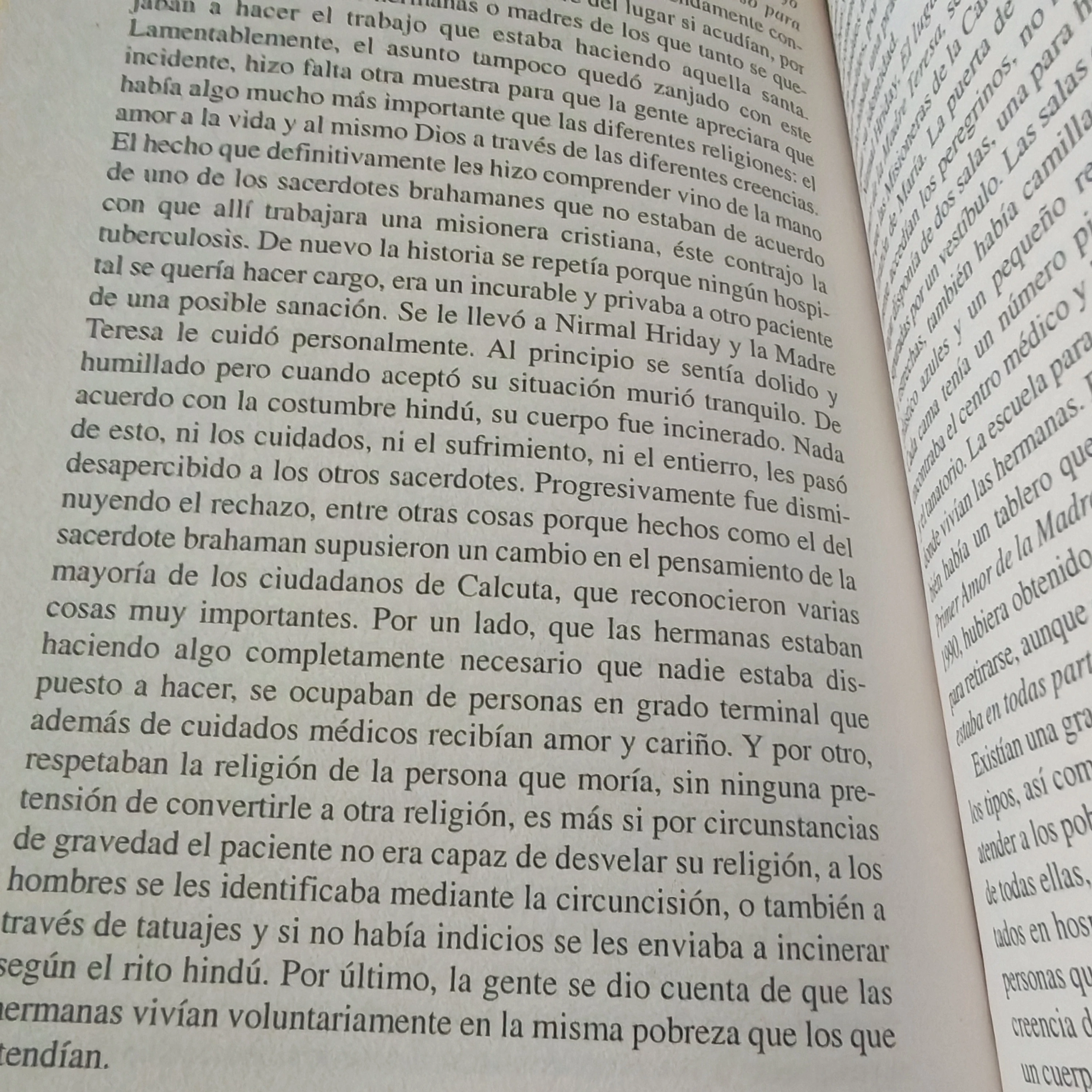 Teresa de Calcuta,  María José Floriano usado  3