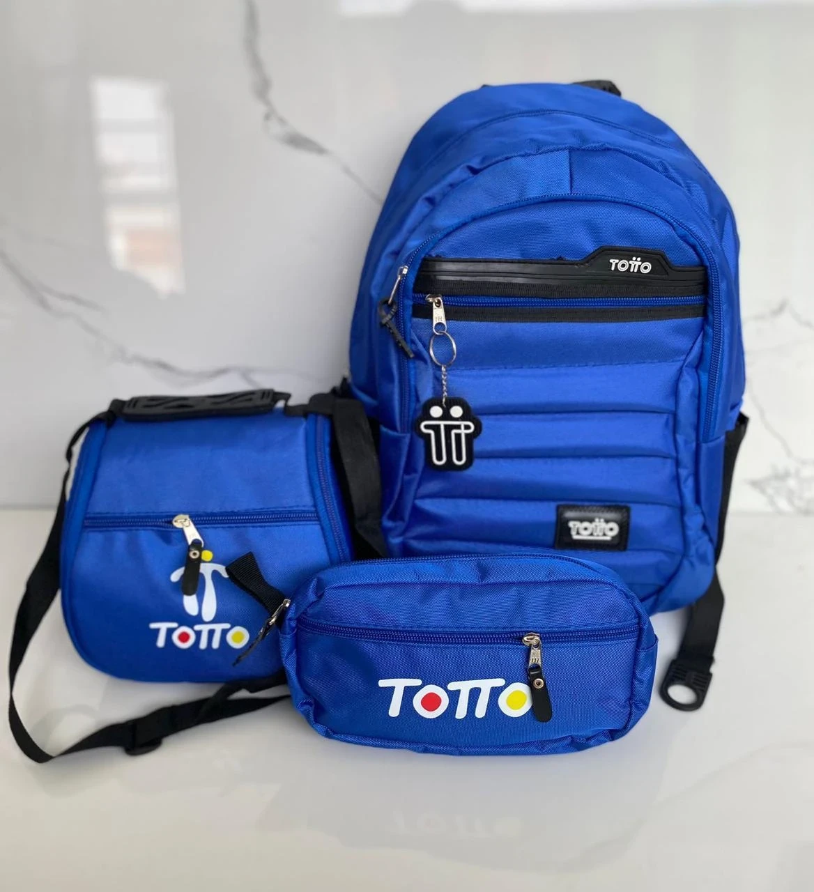 BOLSO ESCOLAR TOTTO 8