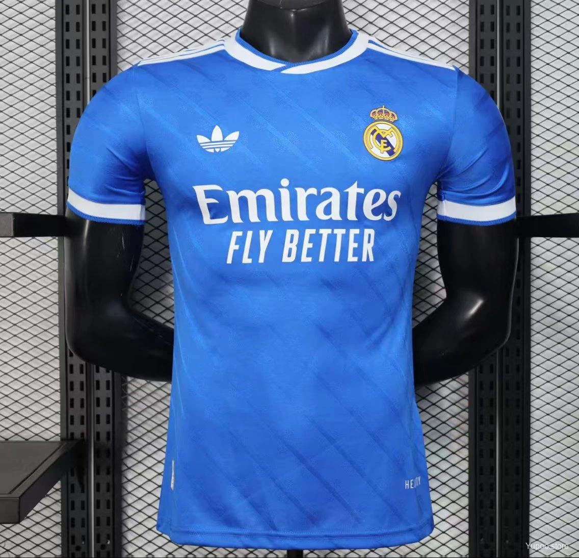 CAMISETA VERSION JUGADOR IMPORTADA REAL MADRID