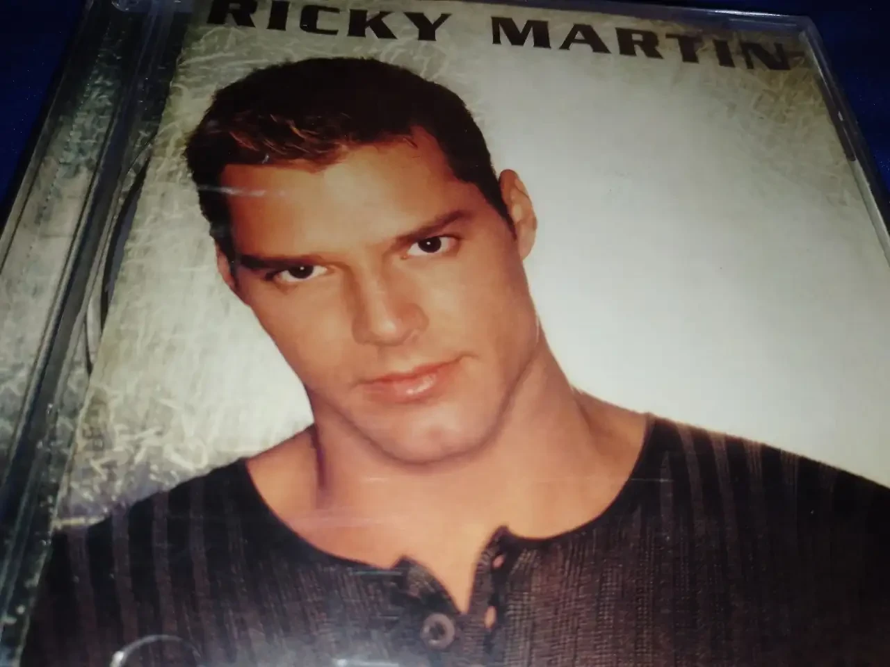 Ricky Martin - Ricky Martin (MEXICO)