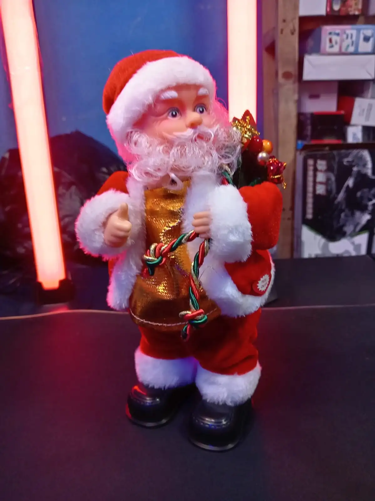 Santa claus bailarin 2