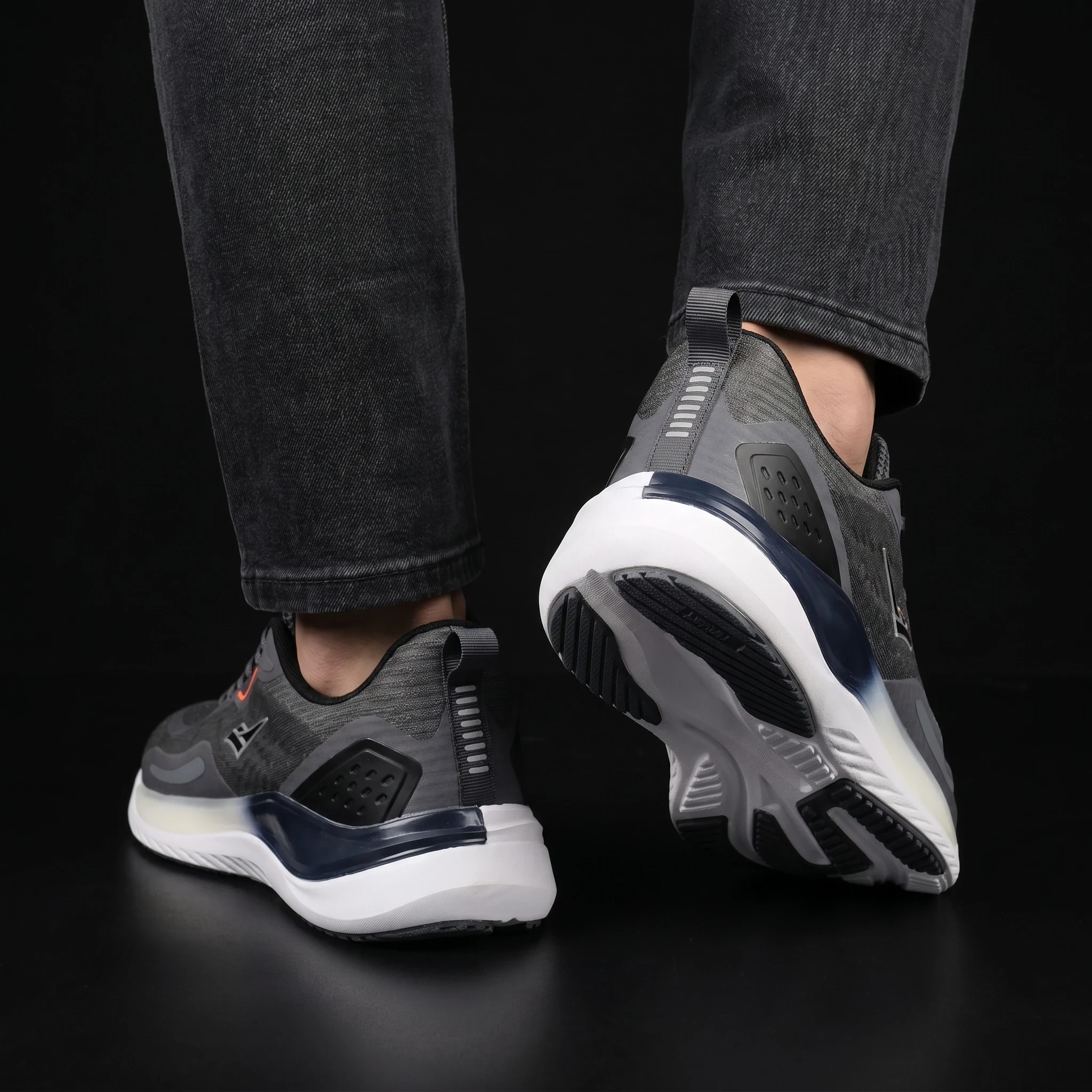 ZAPATILLAS WEST DE HOMBRE  4