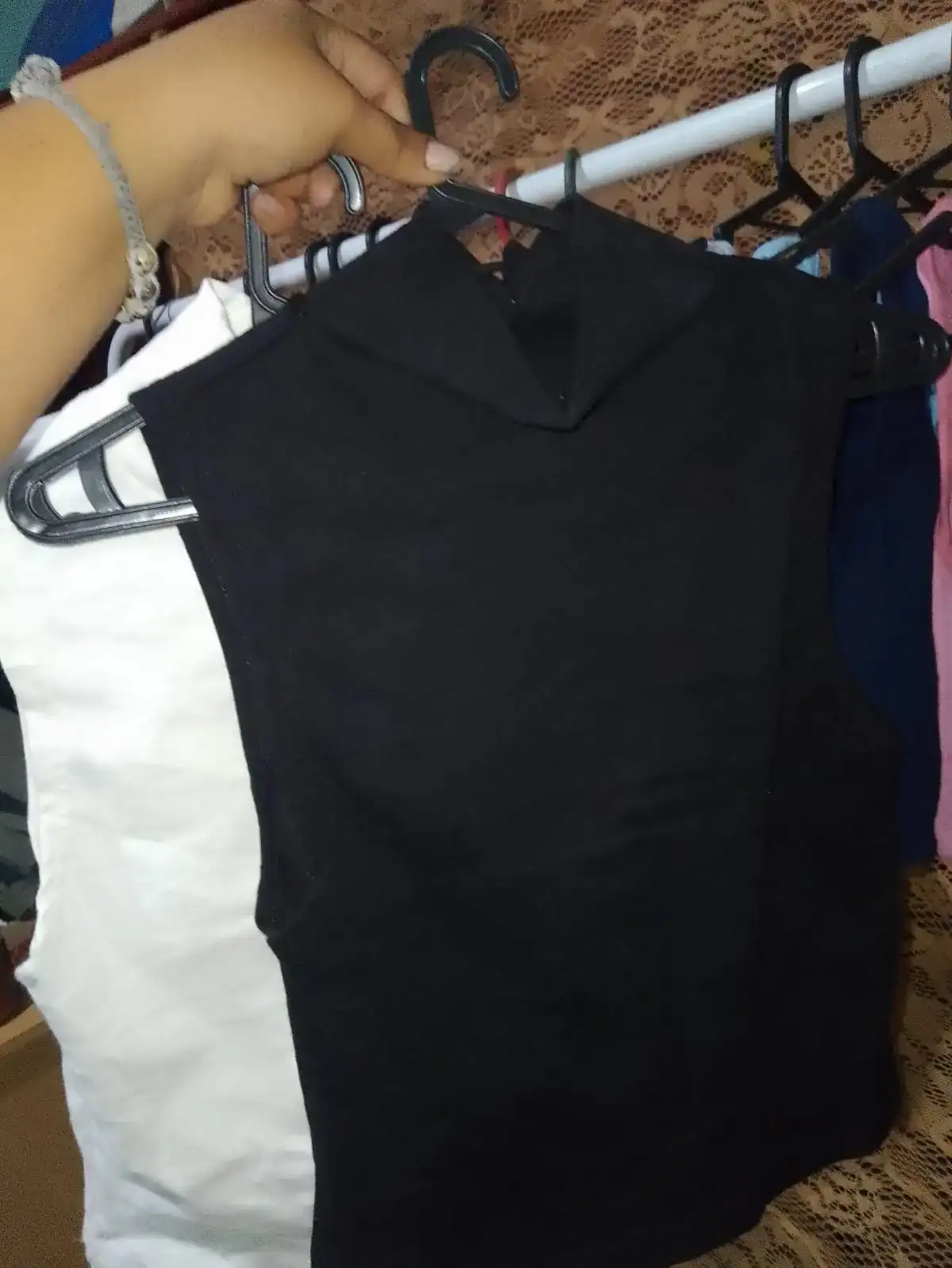 Musculosa con cuello 2
