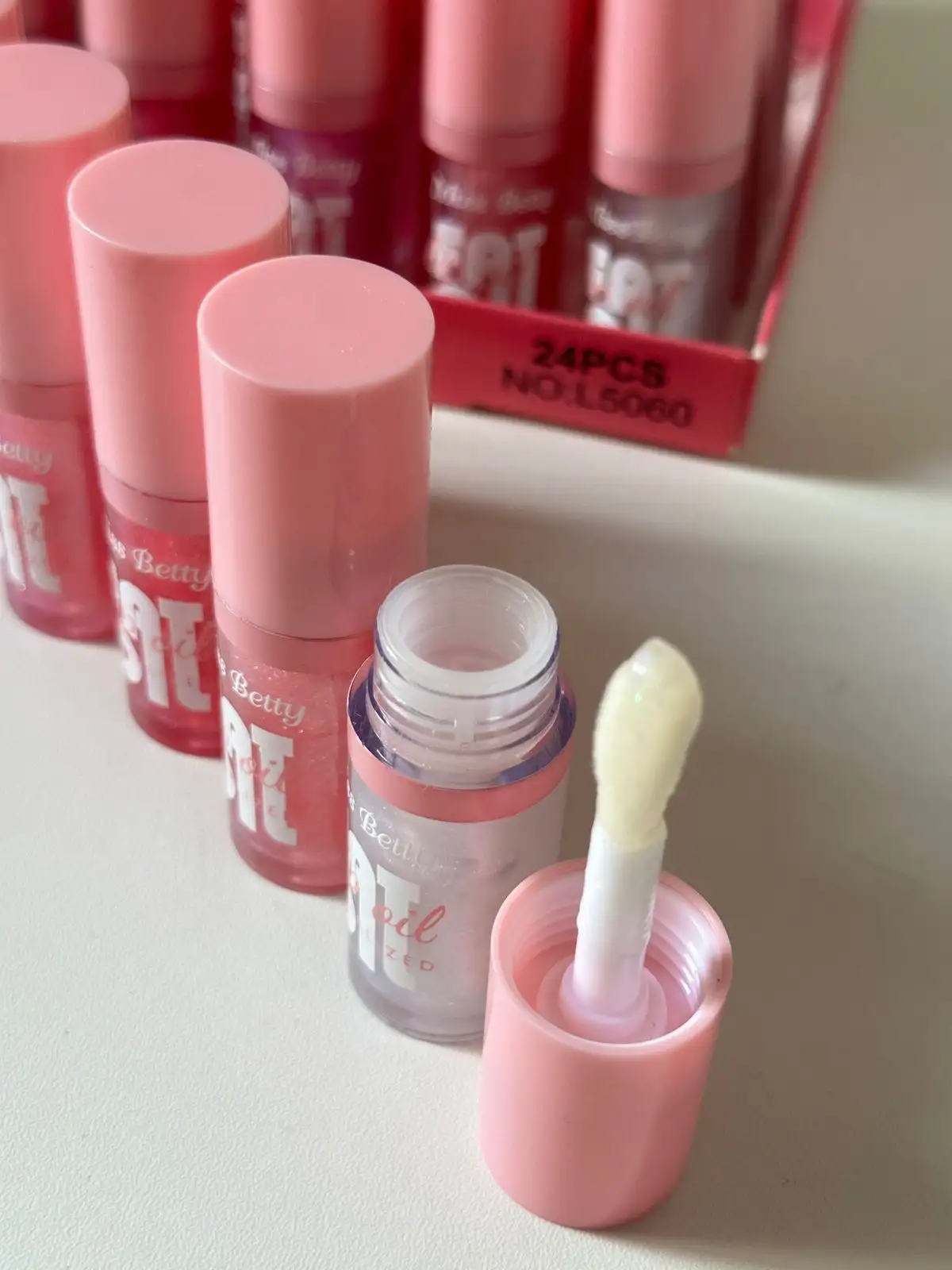 Lip Oil-Miss Betty 💐 3