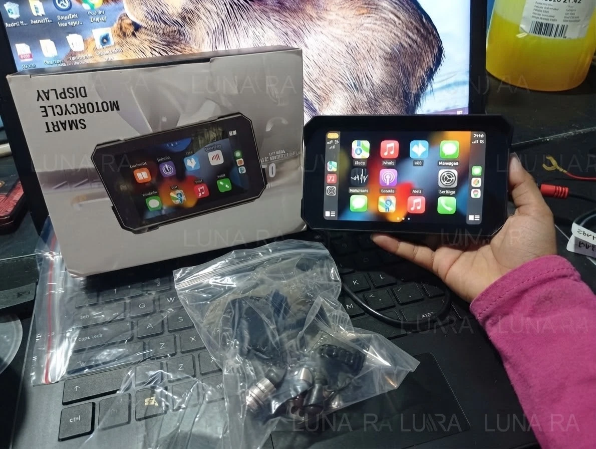 PANTALLA CARPLAY DE 5 PULGADAS PARA MOTO 4
