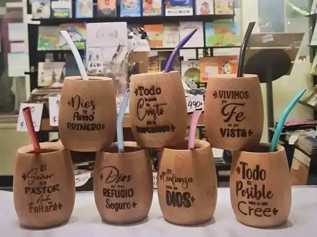 Mate de madera grabado 2