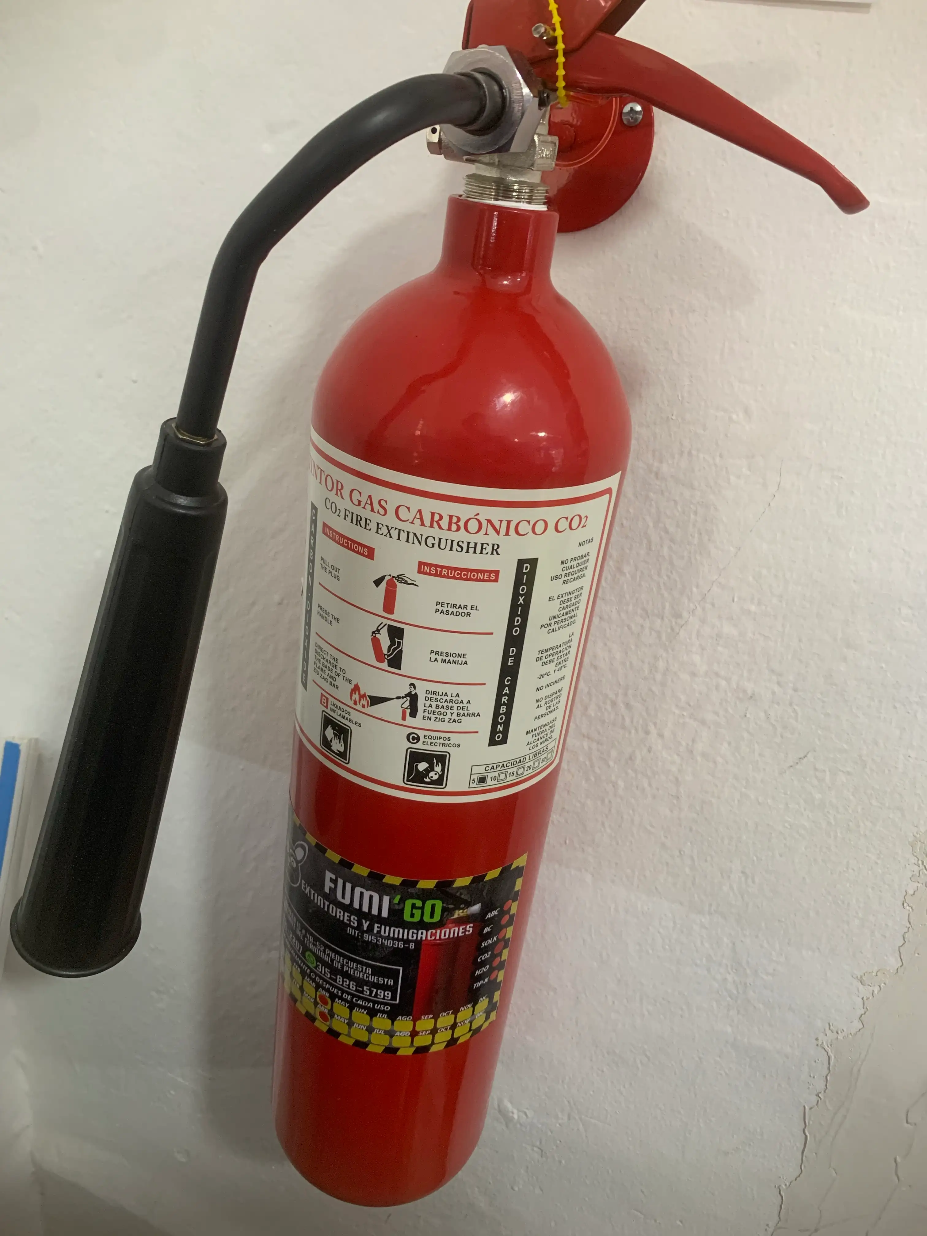 Extintor co2 5lbs 4