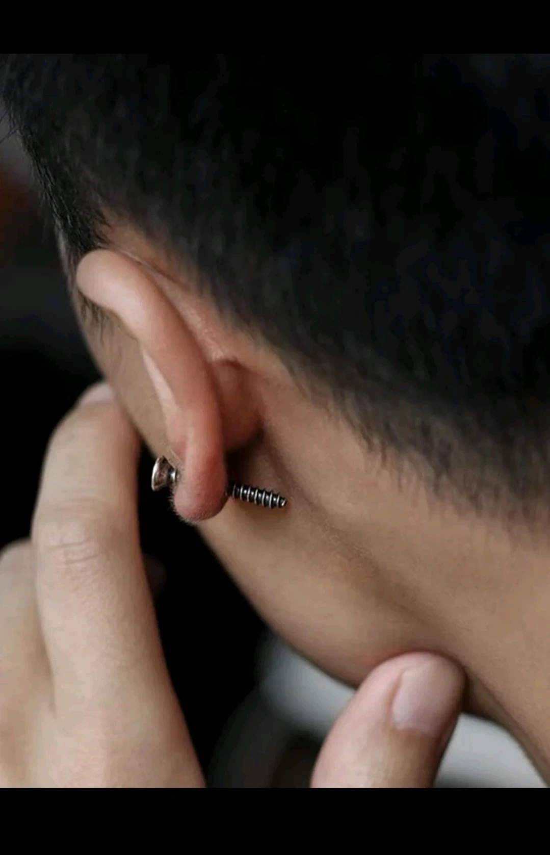 Aretes unisex/ Diseño de tornillo 4