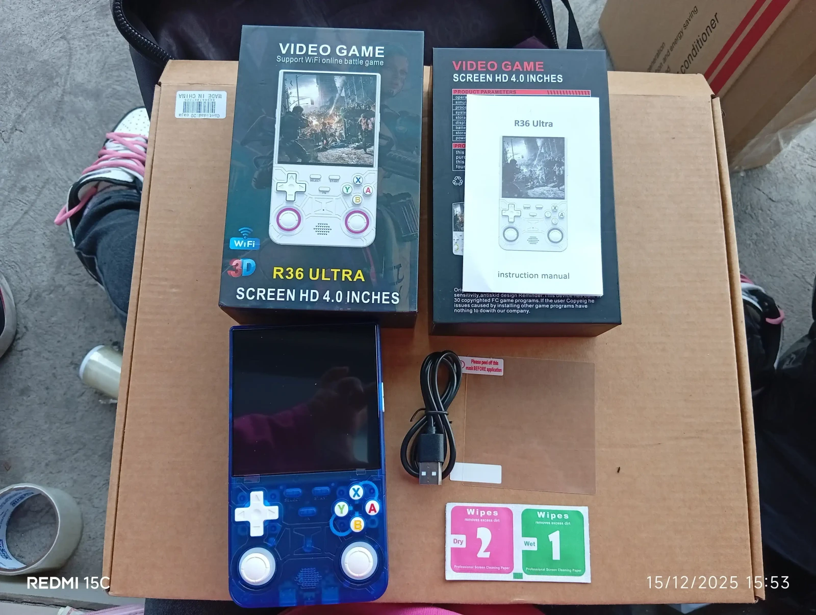 *CONSOLA R36 ULTRA* 3