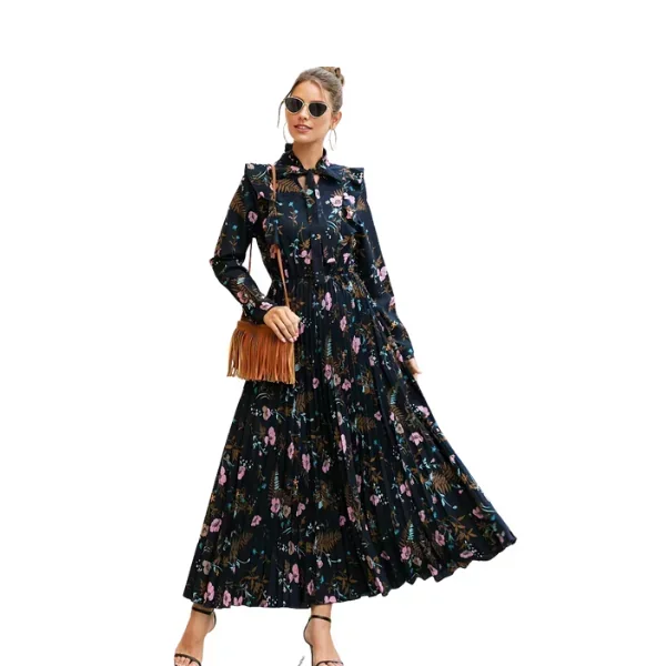 Vestido bajo fruncido con estampado floral
