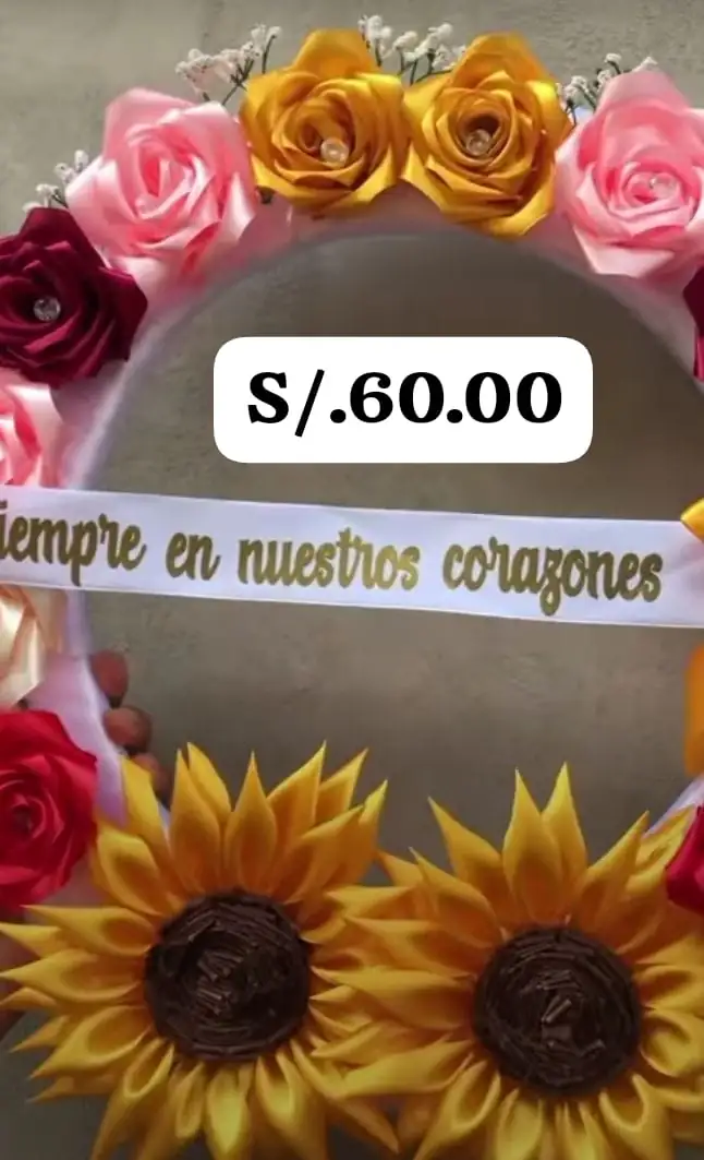 Corona de rosas eternas y girasol
