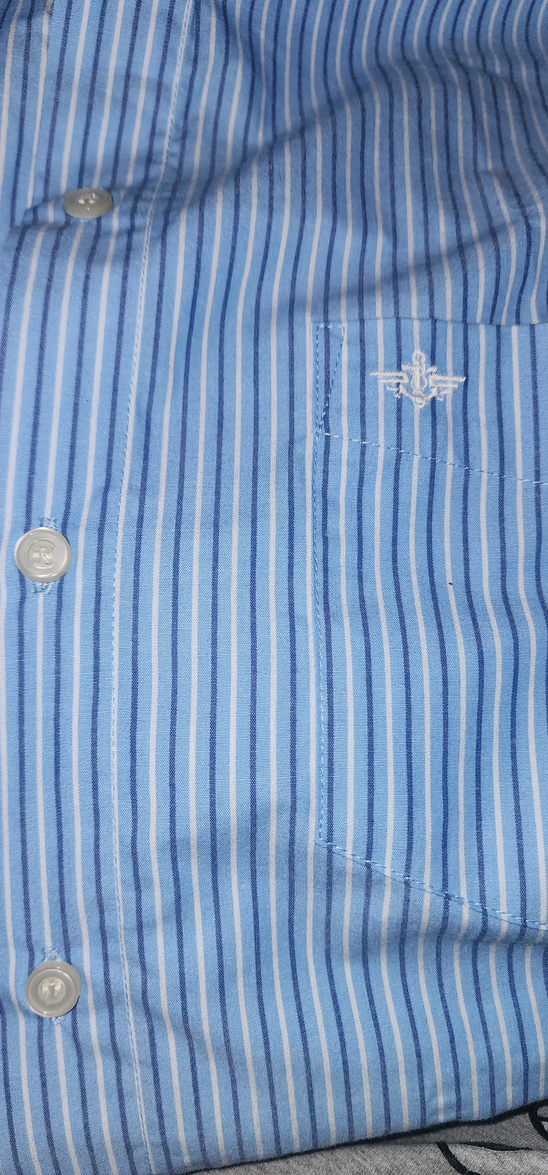 Camisa azul a rayas  3