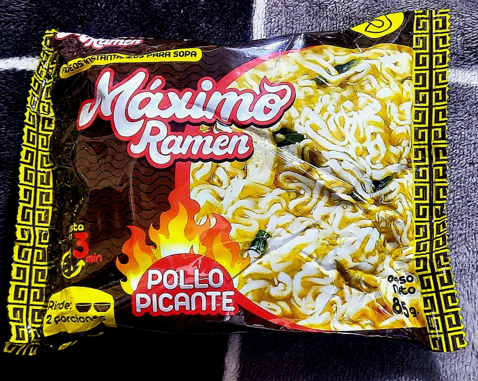 MAXIMO RAMEN POLLO PICANTE 85g 