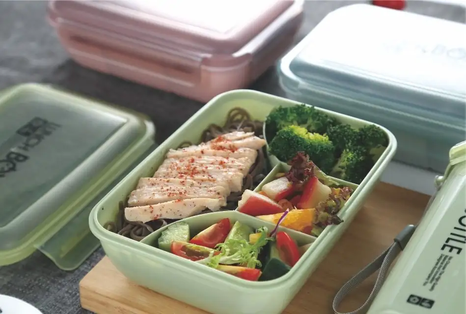 Lunch Box 4