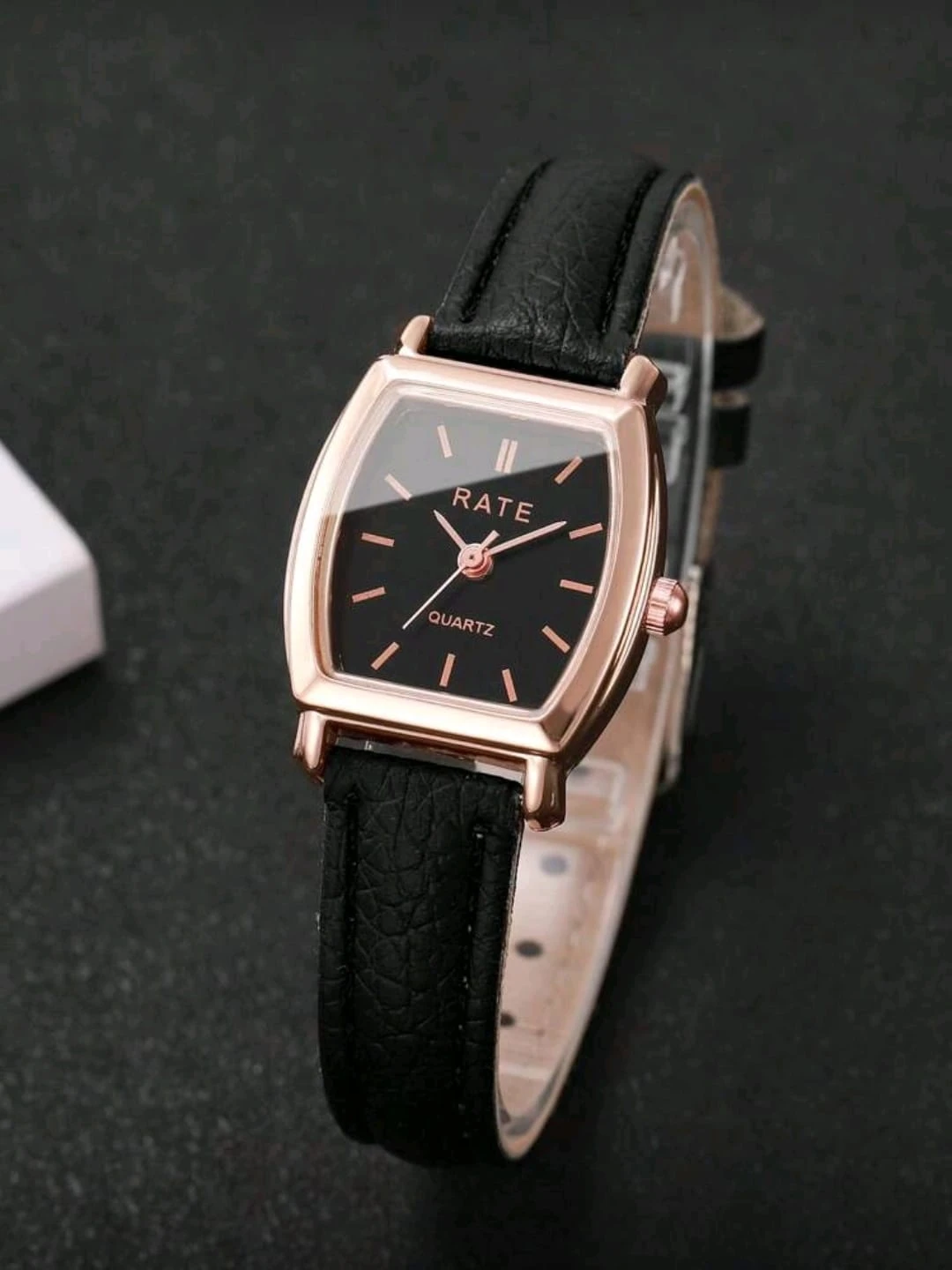Reloj elegante  6
