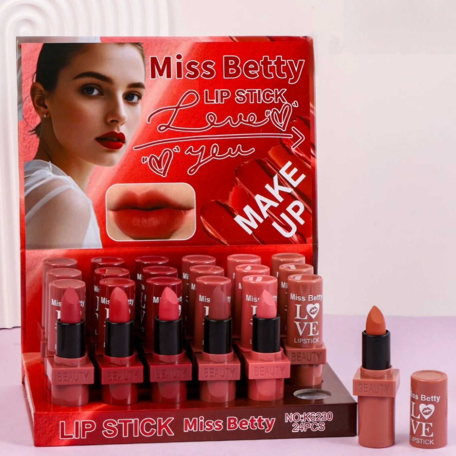 Set 6 Labiales en Barra Love You