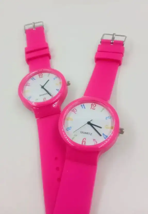Reloj números colores