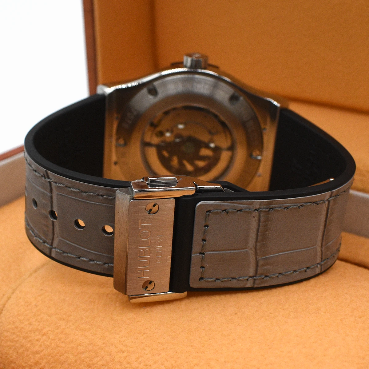   Hublot Classic Fusion Ext.  5