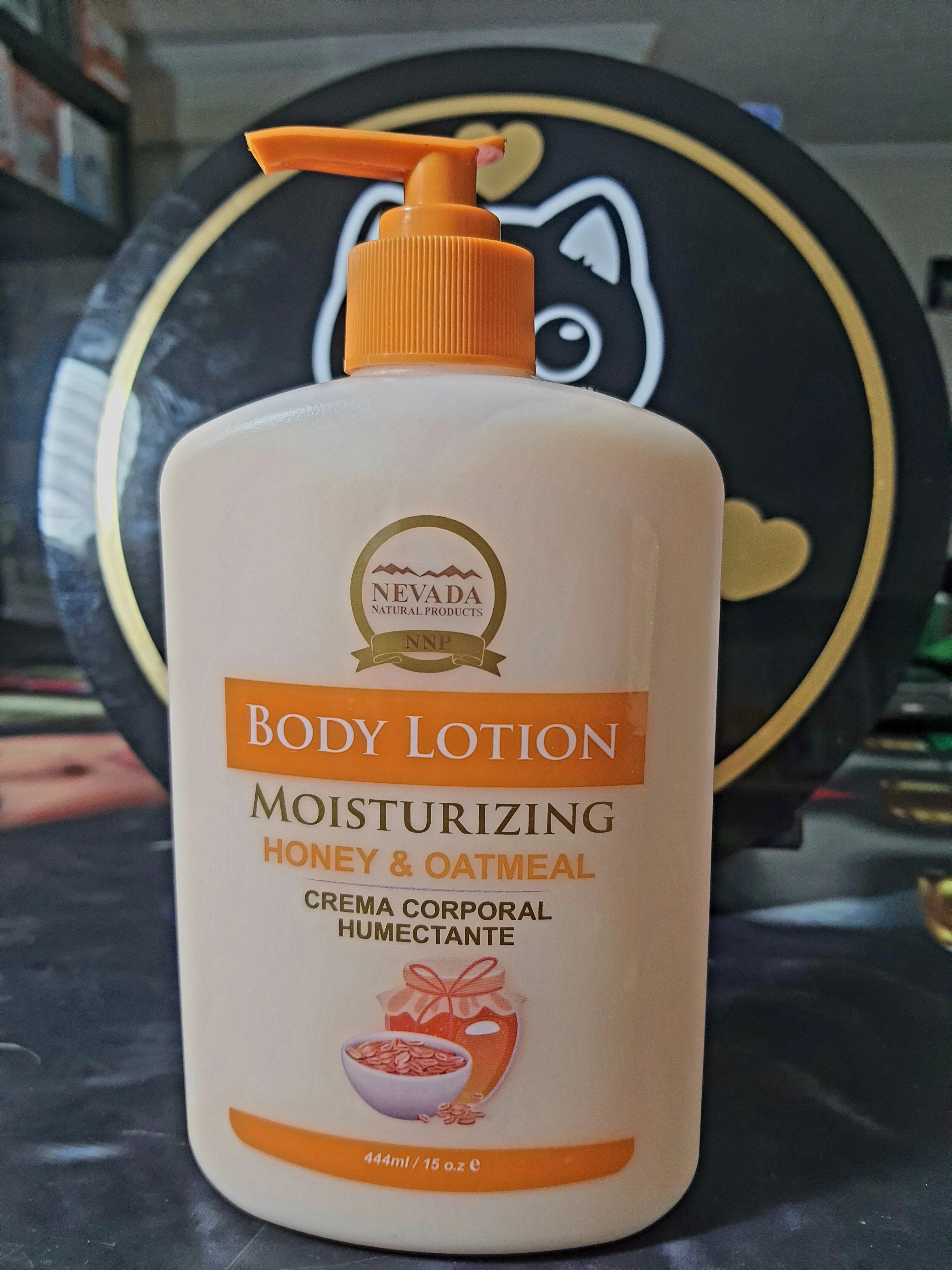 Crema corporal humectante Miel y avena Nevada 444 ml 