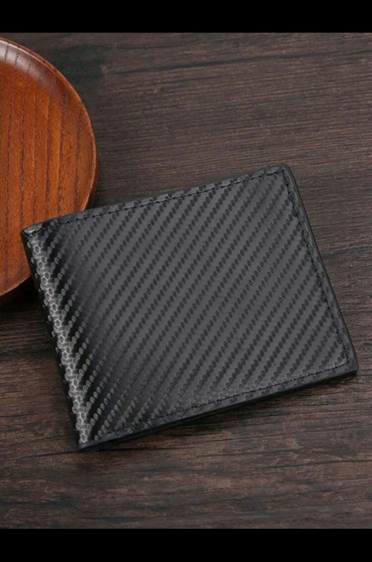 Billetera Minimalista de Poliuretano Premium con Estilo Fibra de Carbono 3