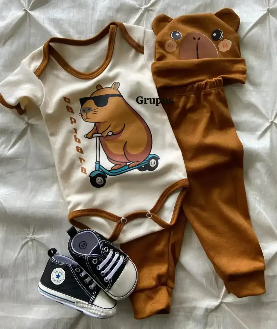 Set de 3 piezas Capibara 6-8 m
