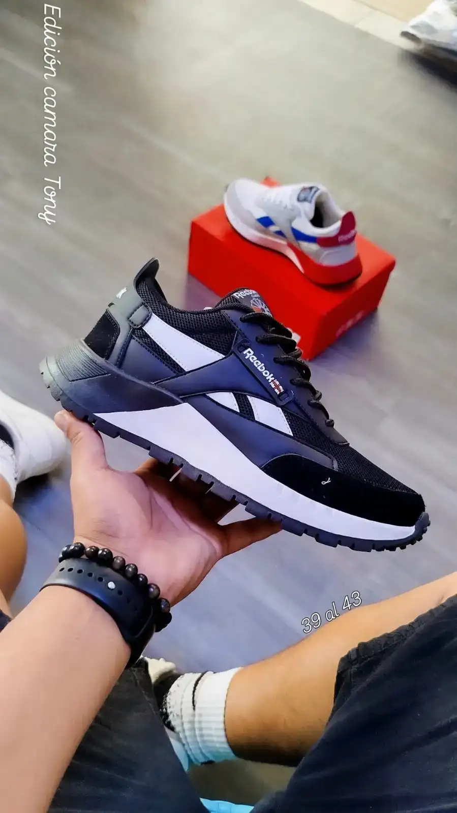 Reebok tenis Classic 2400 "White Boundless Blue Black" (hombre)