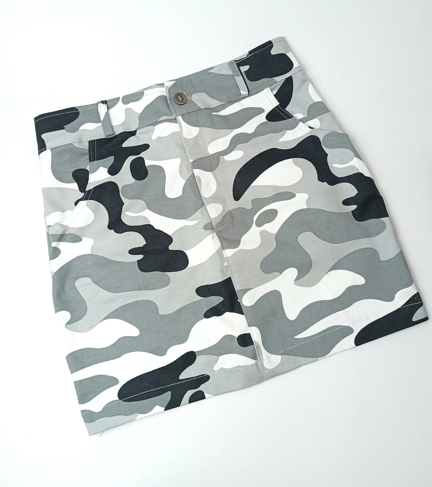 Falda camuflada gris 