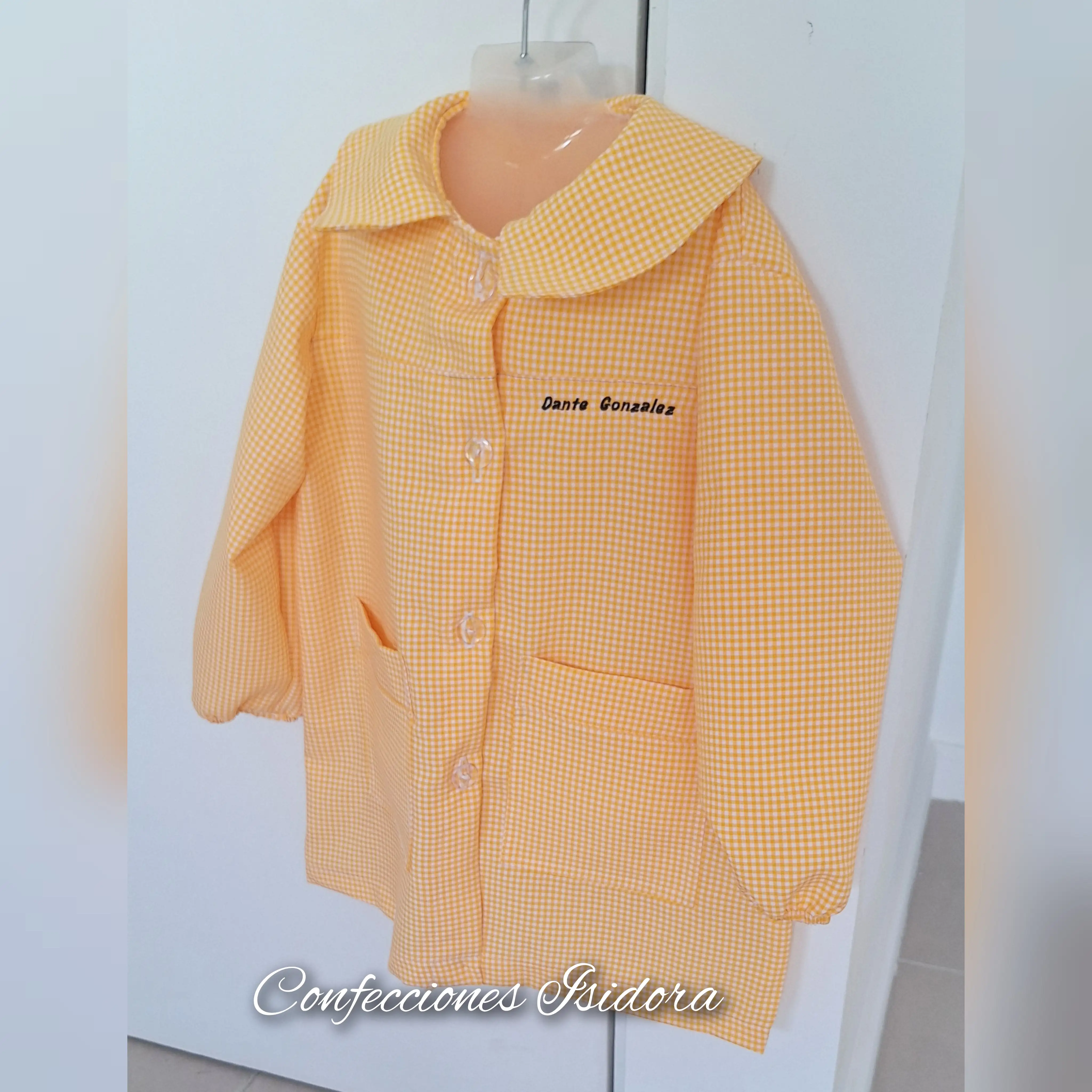 Delantal cuadrille amarillo  2