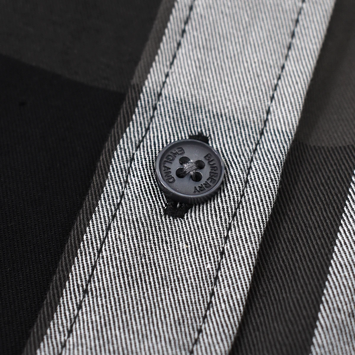 Camisa Burberry 4