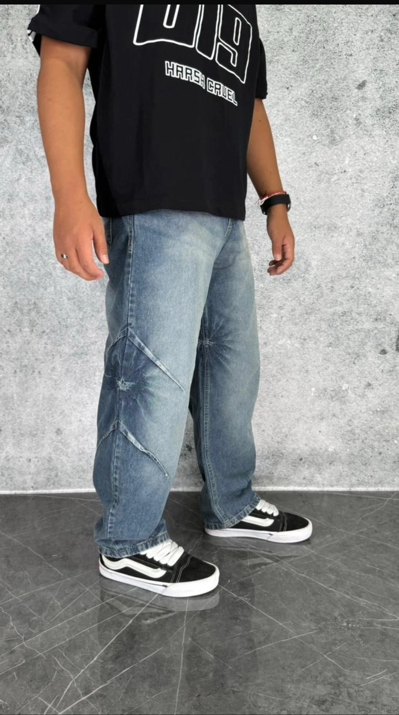 BAGGY
