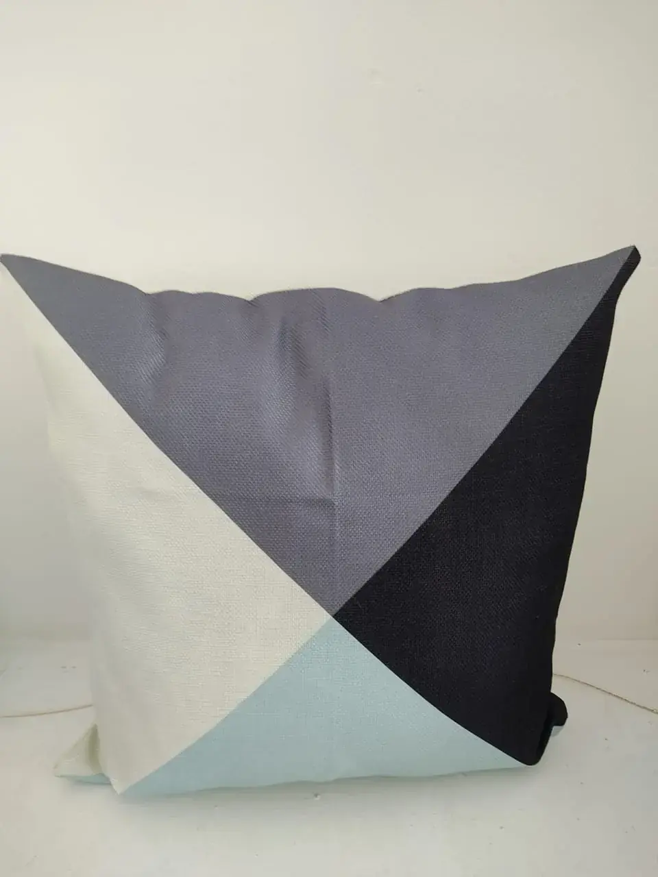 Geometrico Cojin 01 