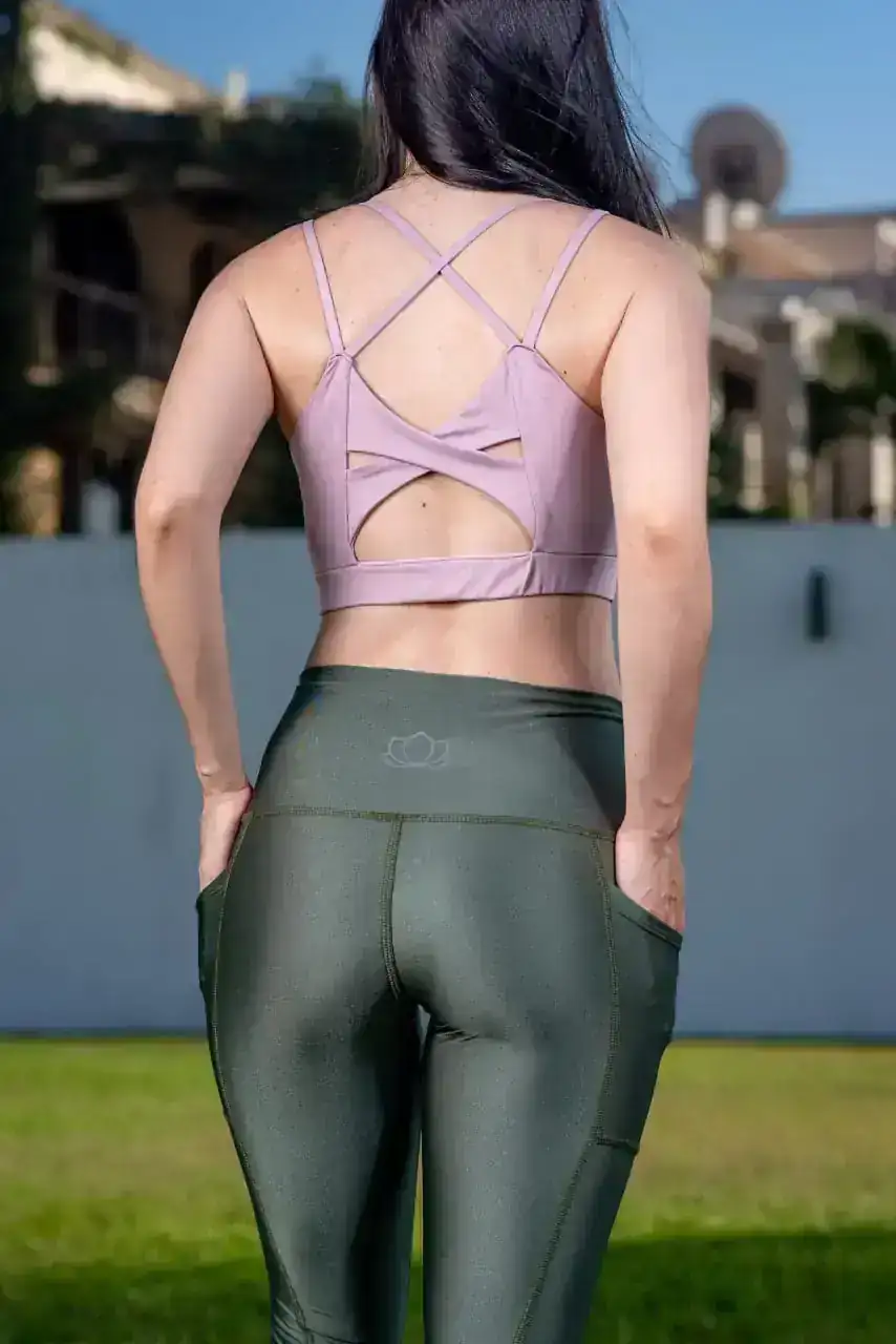 Leggins YOGA ZEN verde olivo satin con bolsas 2