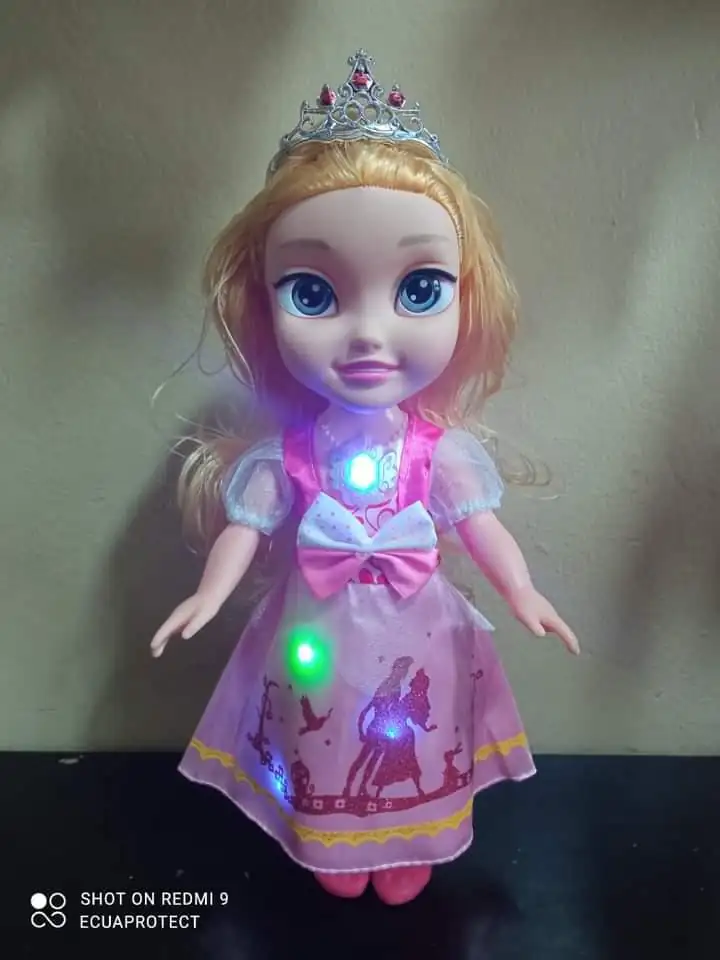 MUÑECA DISNEY AURORA (BELLA DURMIENTE) 👑