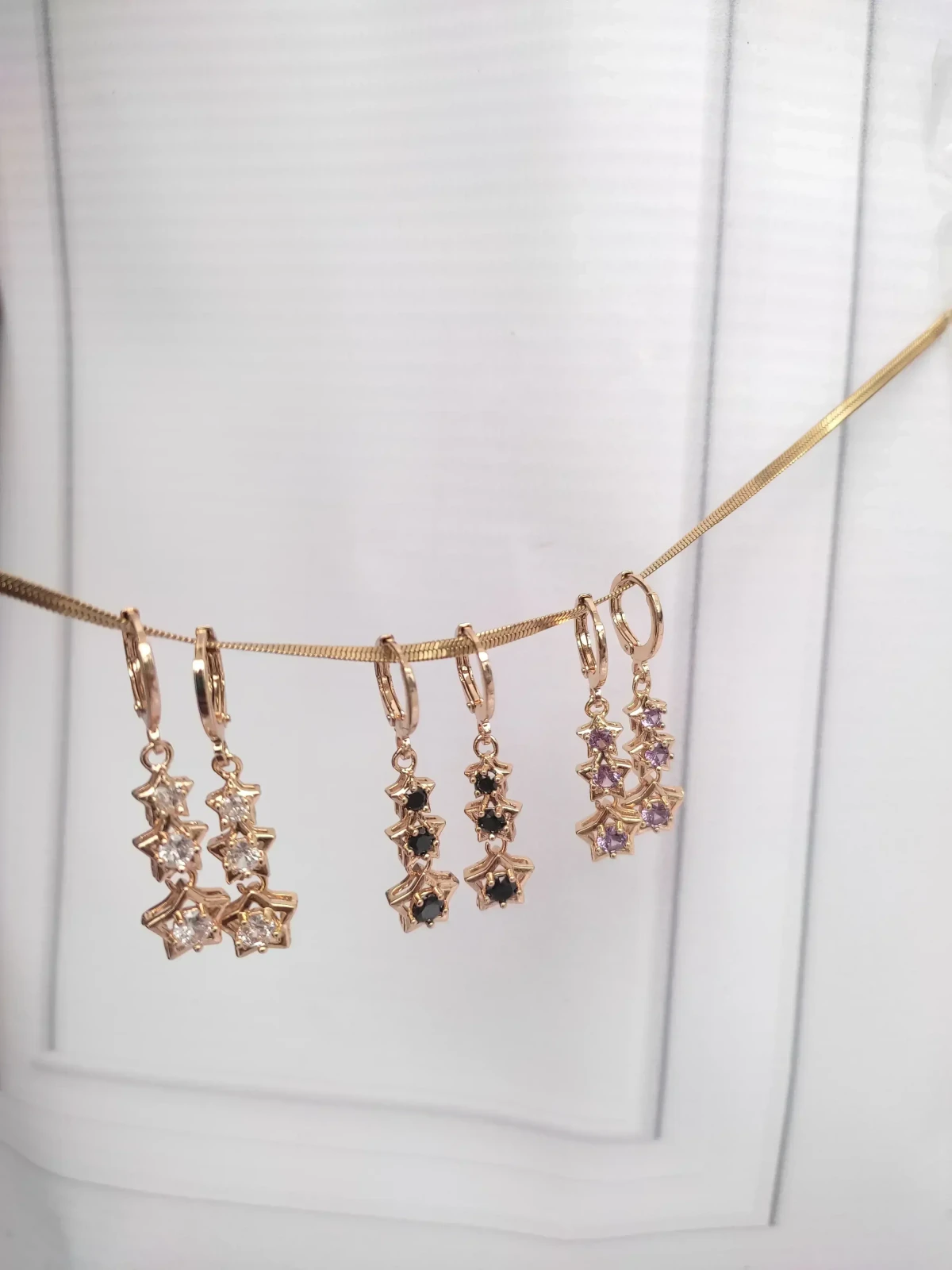 ARETES ESTRELLA LUMINOSA