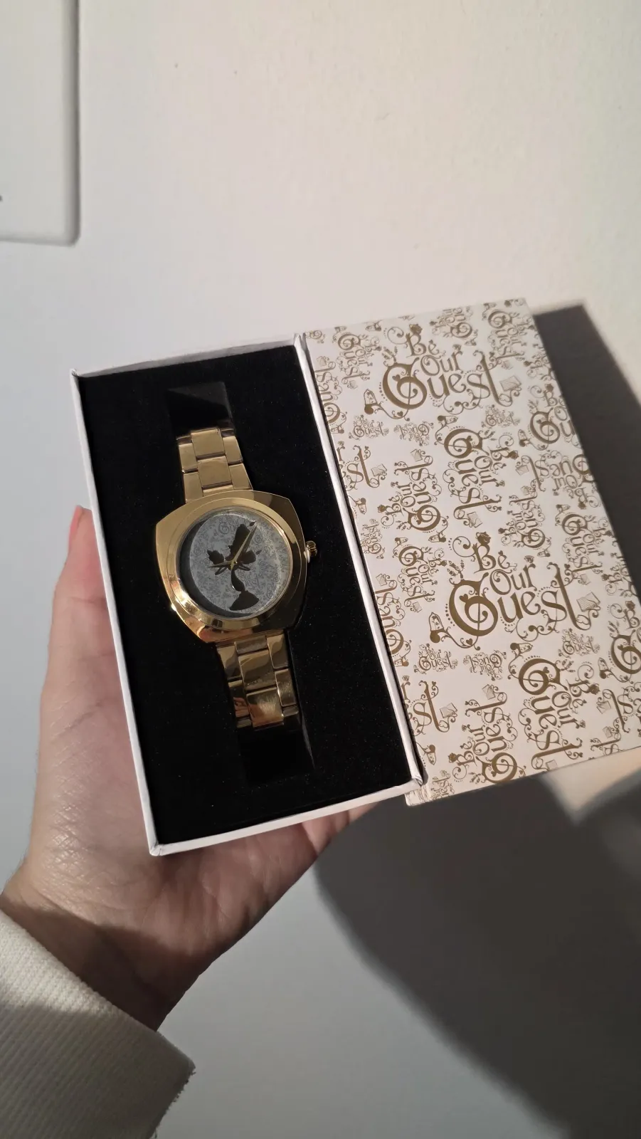 Disney La bella y la bestia reloj Dorado 3
