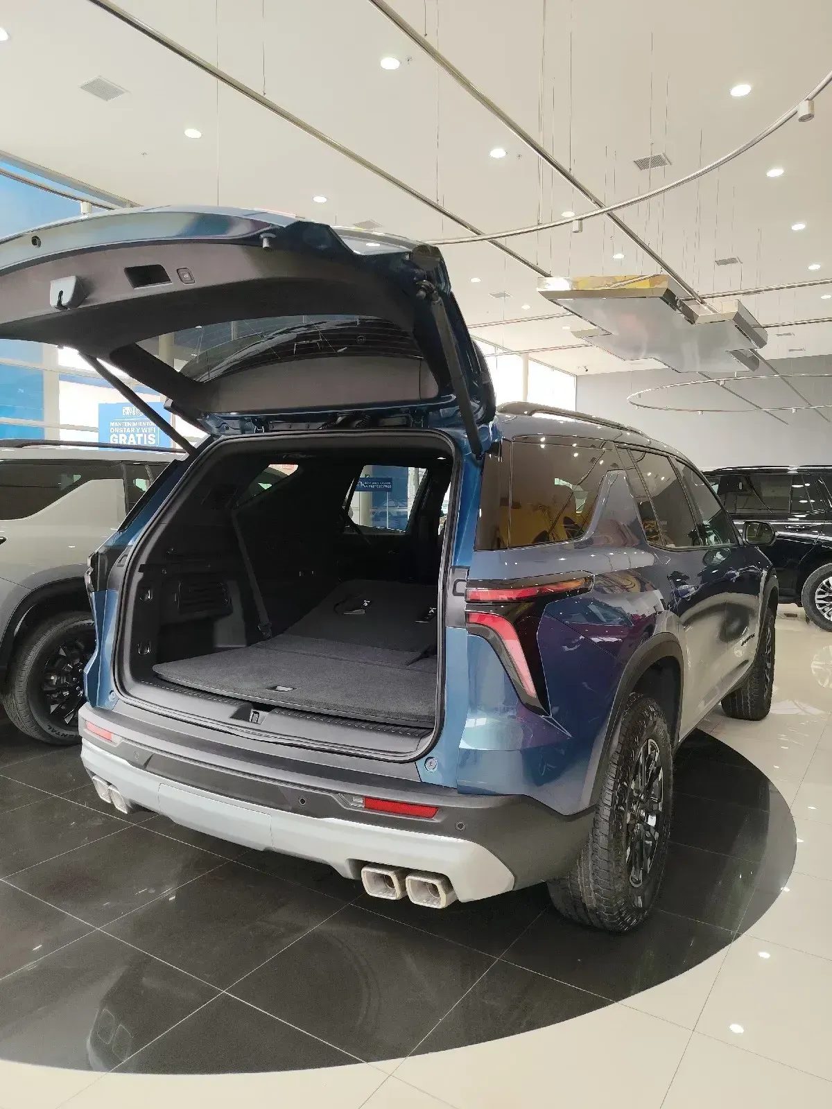 CHEVROLET TRAVERSE Z71  4