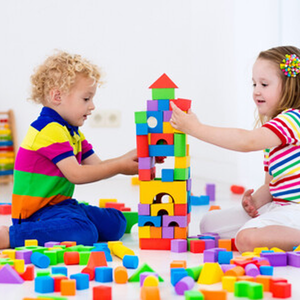 Bebés, Juegos y Juguetes