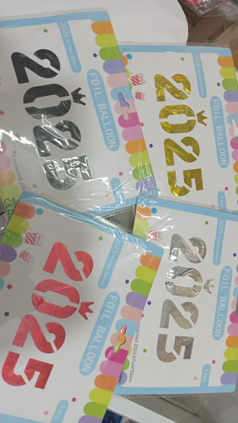 Globos numero 2025