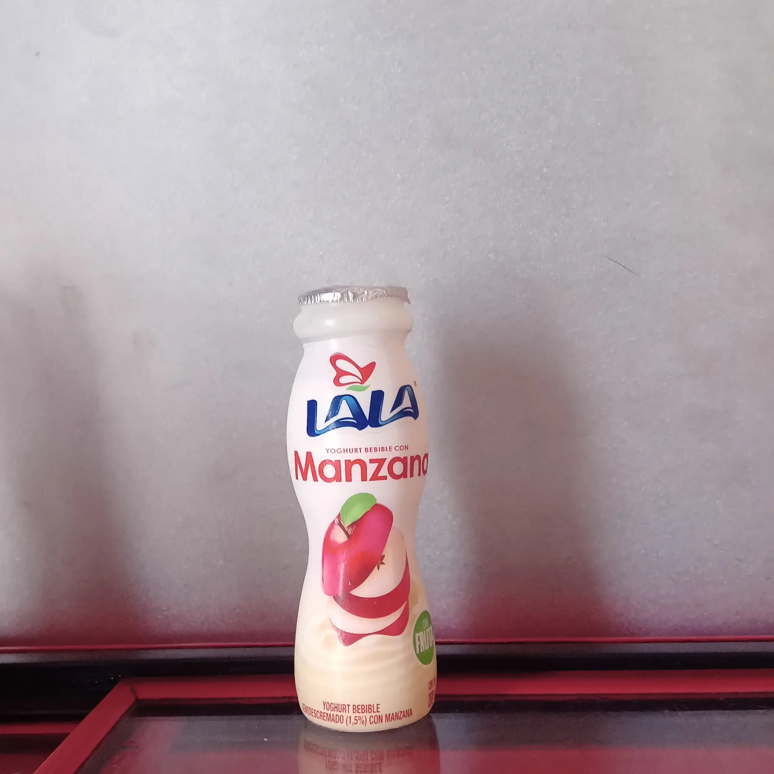 Yogurt lala de manzana 200 g 