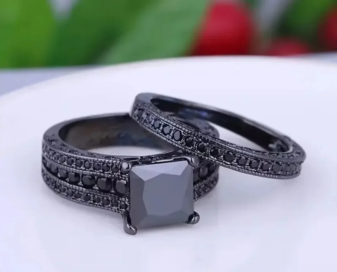 Anillo Black