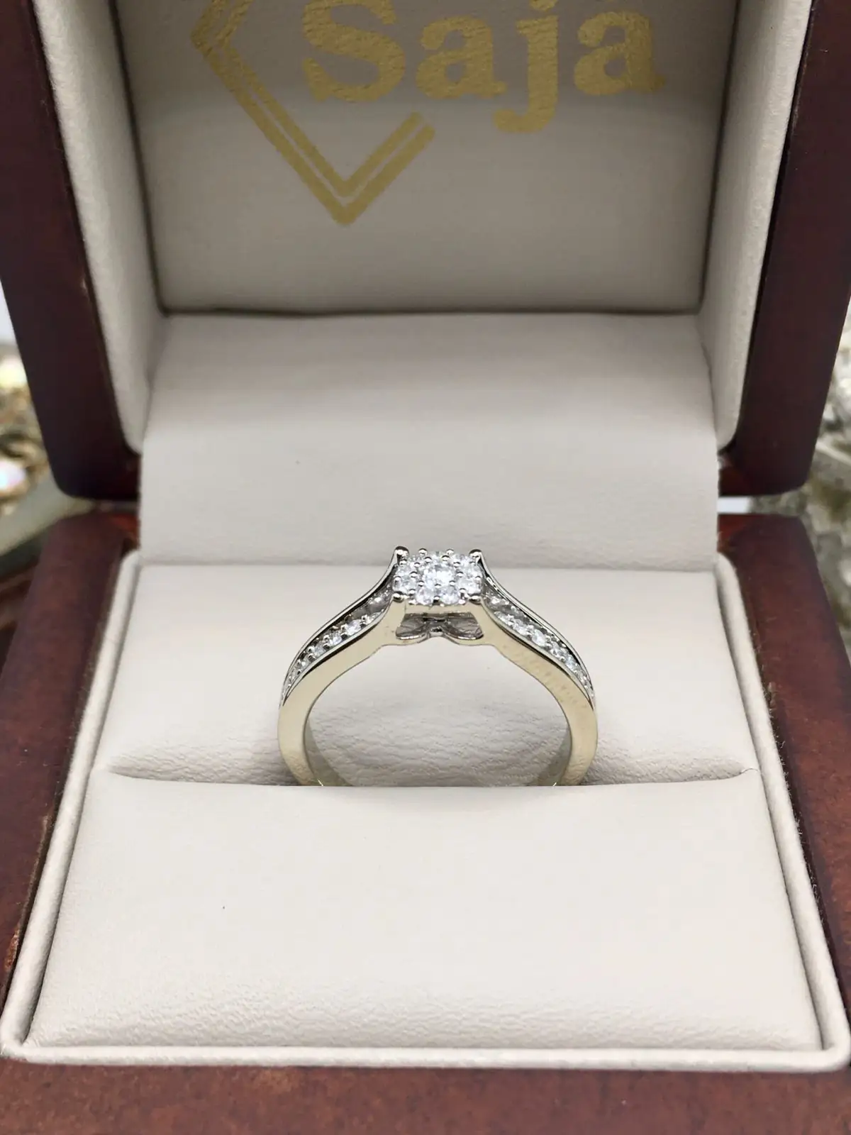 Anillos halo